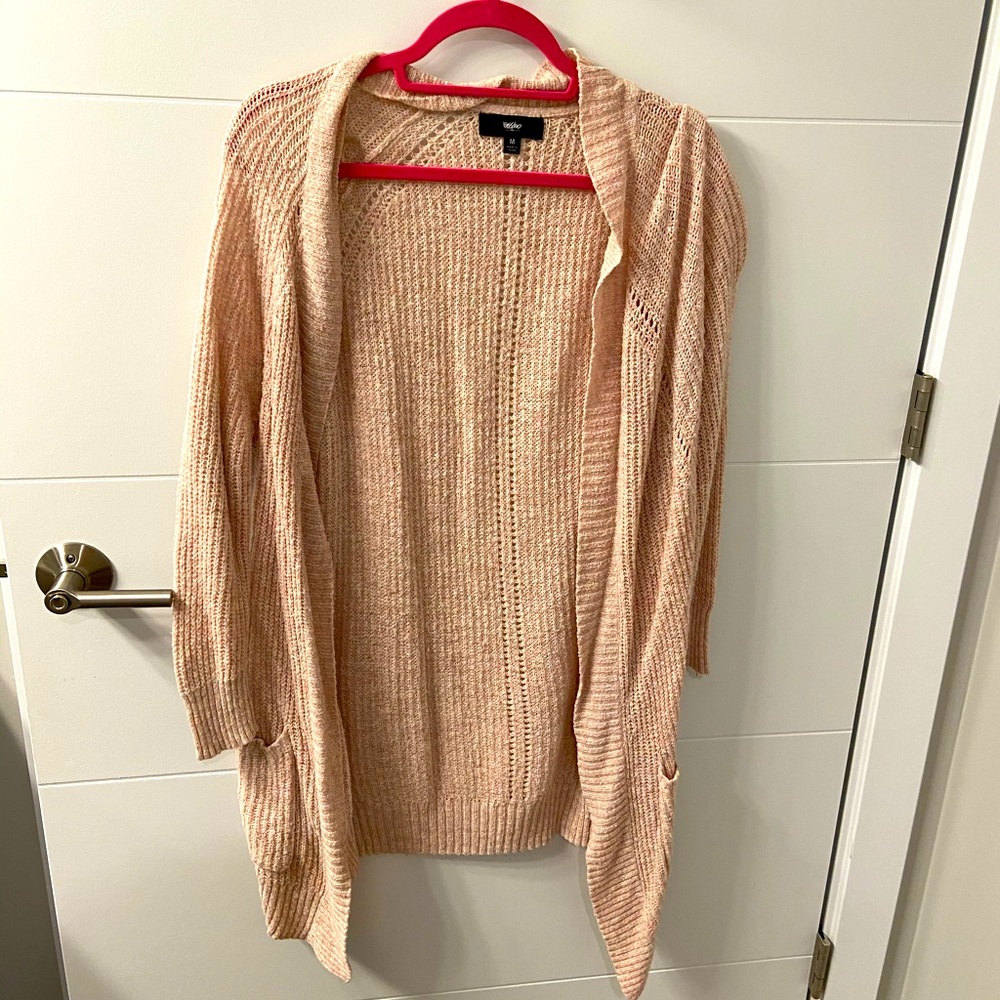Long light pink sweater